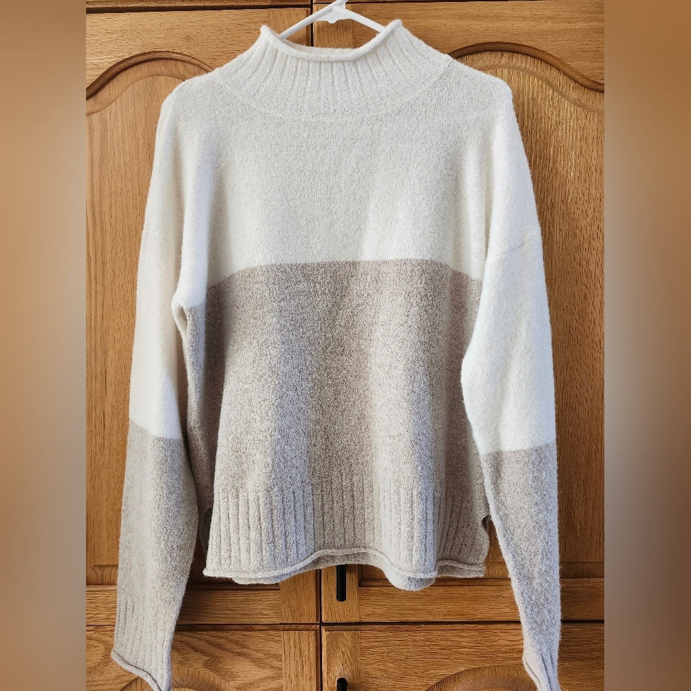 Cozy Colourblock Mock Neck Cream and Beige Womens Sweater Size M